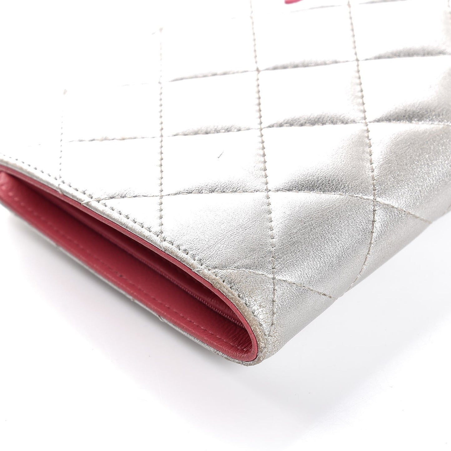 Metallic Lambskin Quilted Yen Wallet Silver Pink
