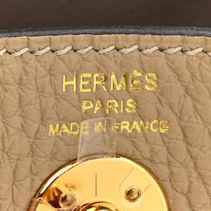 Hermes Taurillon Clemence Maxi Quadrille Mini Lindy 20 Trench Bleu Billard Biscuit 6 of 11