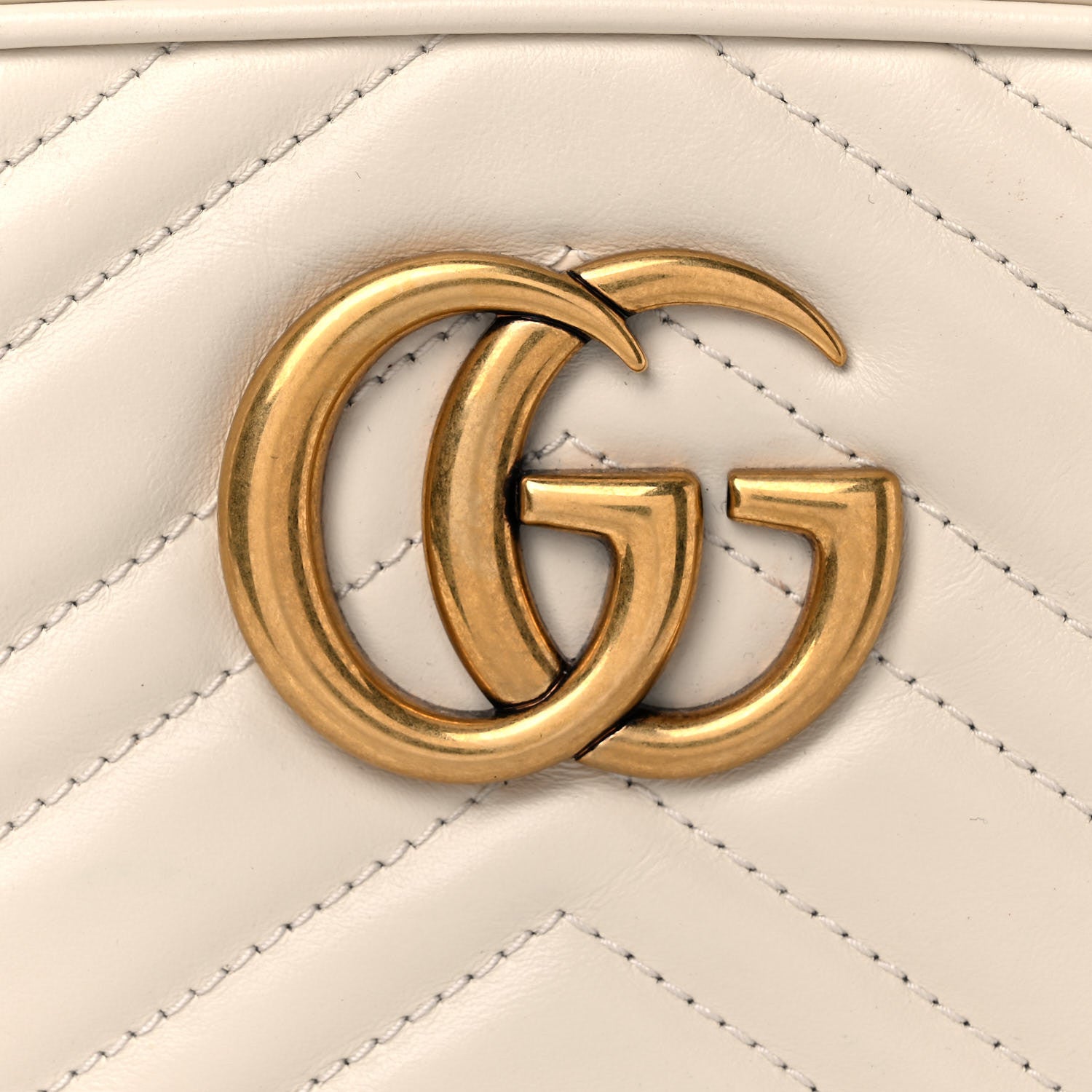 Gucci Calfskin Matelasse Small GG Marmont Chain Shoulder Bag White 15 of 15