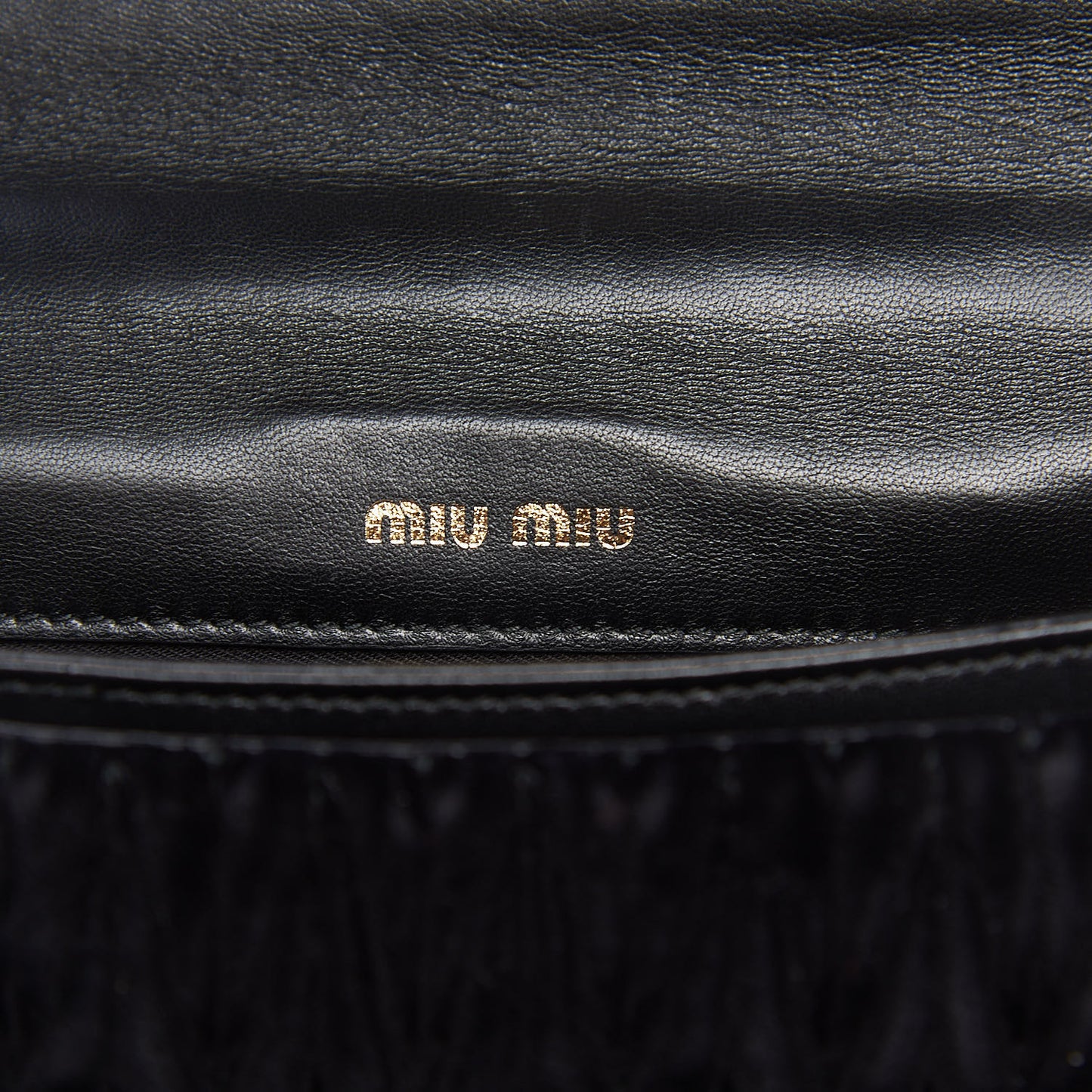 Velluto Matelasse Confidential Chain Shoulder Bag Black