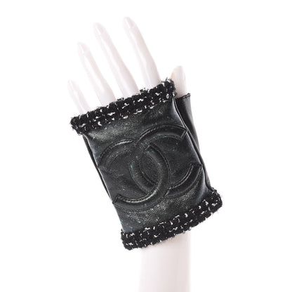 Chanel Metallic Lambskin Tweed CC Fingerless Gloves 8 Black Green 2 of 6
