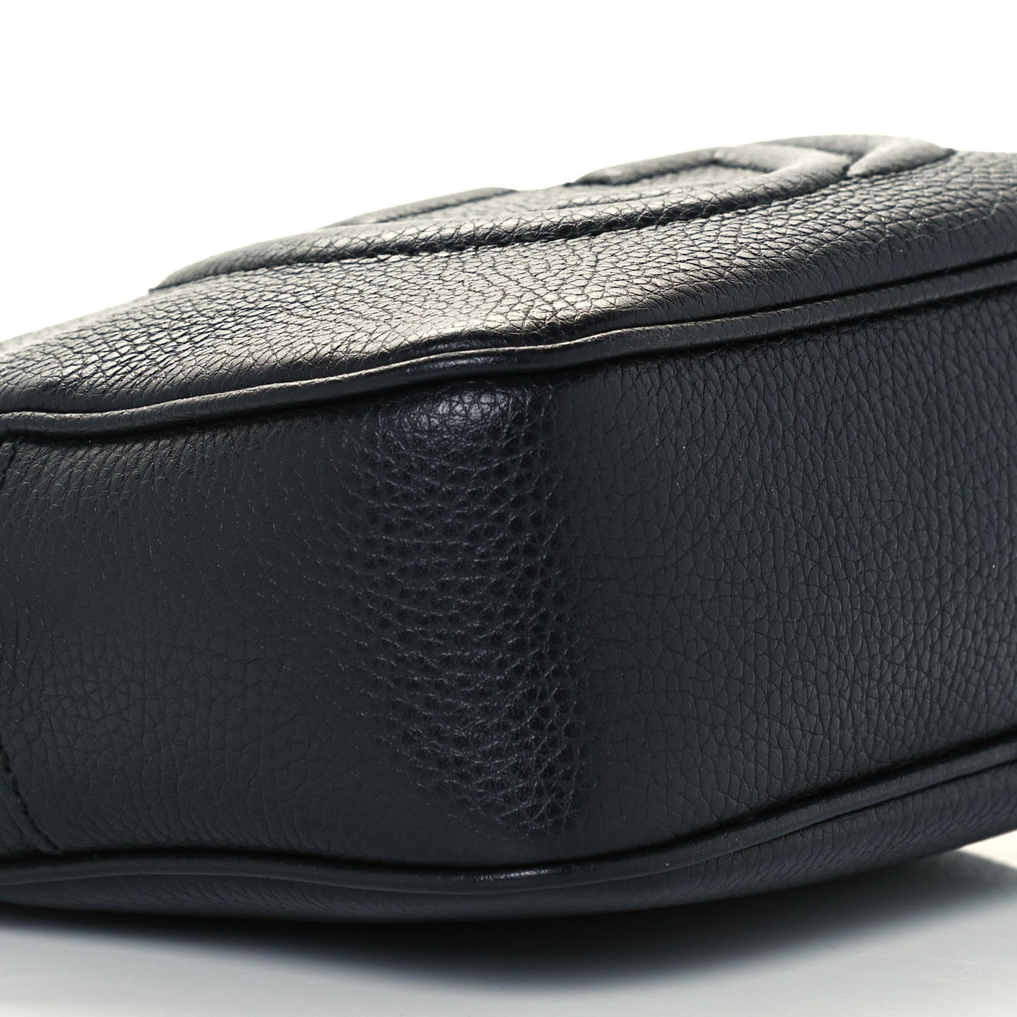 Pebbled Calfskin Small Soho Disco Bag Black
