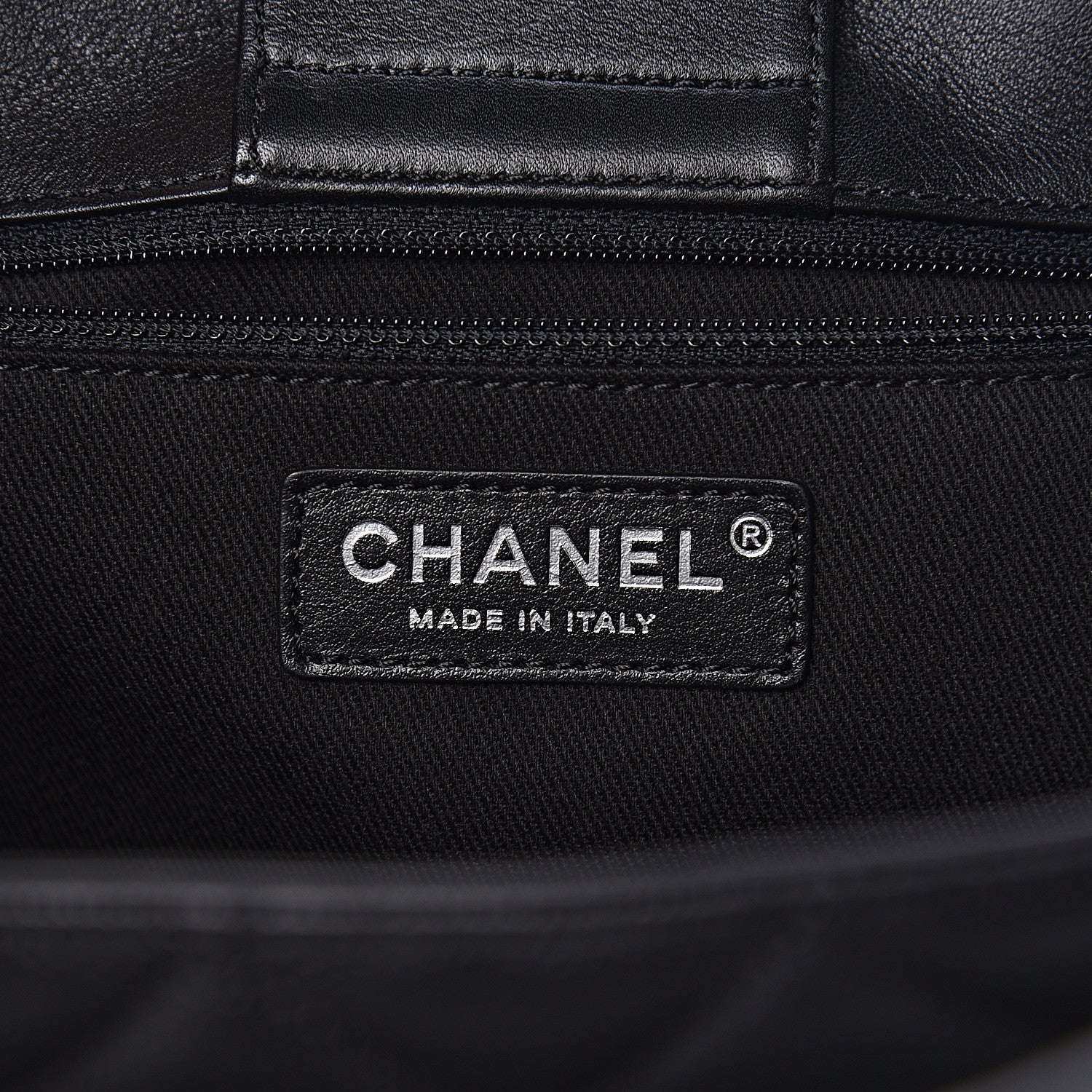 Chanel Caviar Quilted Large CC Bucket Bag Black 8 of 10