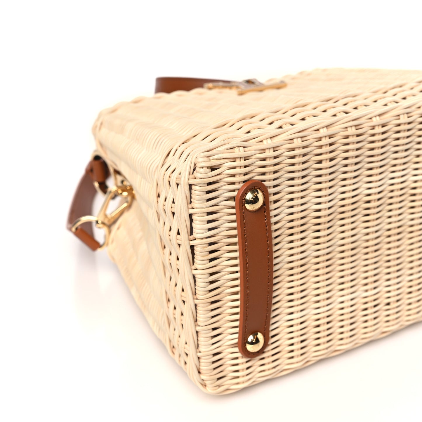 Rattan Calfskin Capucines BB Tan