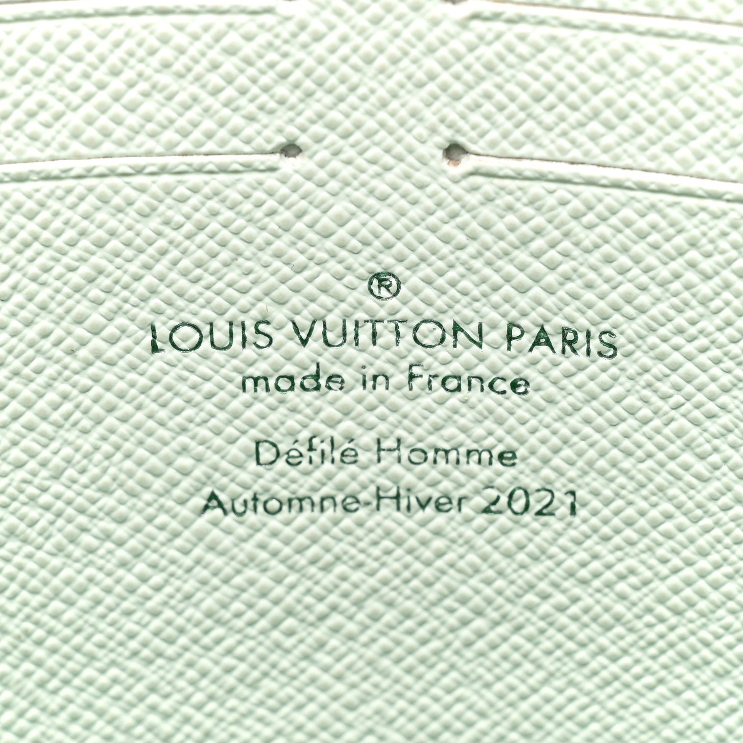 Louis Vuitton Vintage Monogram Everyday LV Pochette Voyage MM Green 6 of 14
