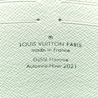 Louis Vuitton Vintage Monogram Everyday LV Pochette Voyage MM Green 6 of 14