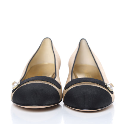 Chanel Metallic Lambskin Grosgrain Cap Toe Pearl Pumps 37.5 Gold Black 2 of 9
