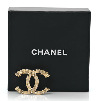 Chanel Metal Tweed Effect CC Brooch Gold 5 of 5