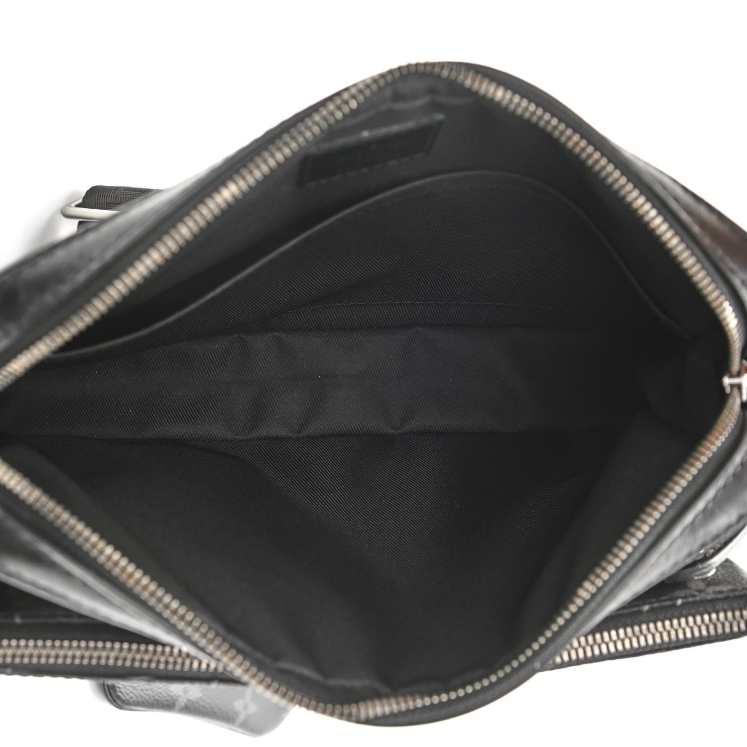 Louis Vuitton Reverse Monogram Eclipse Trio Messenger 5 of 13