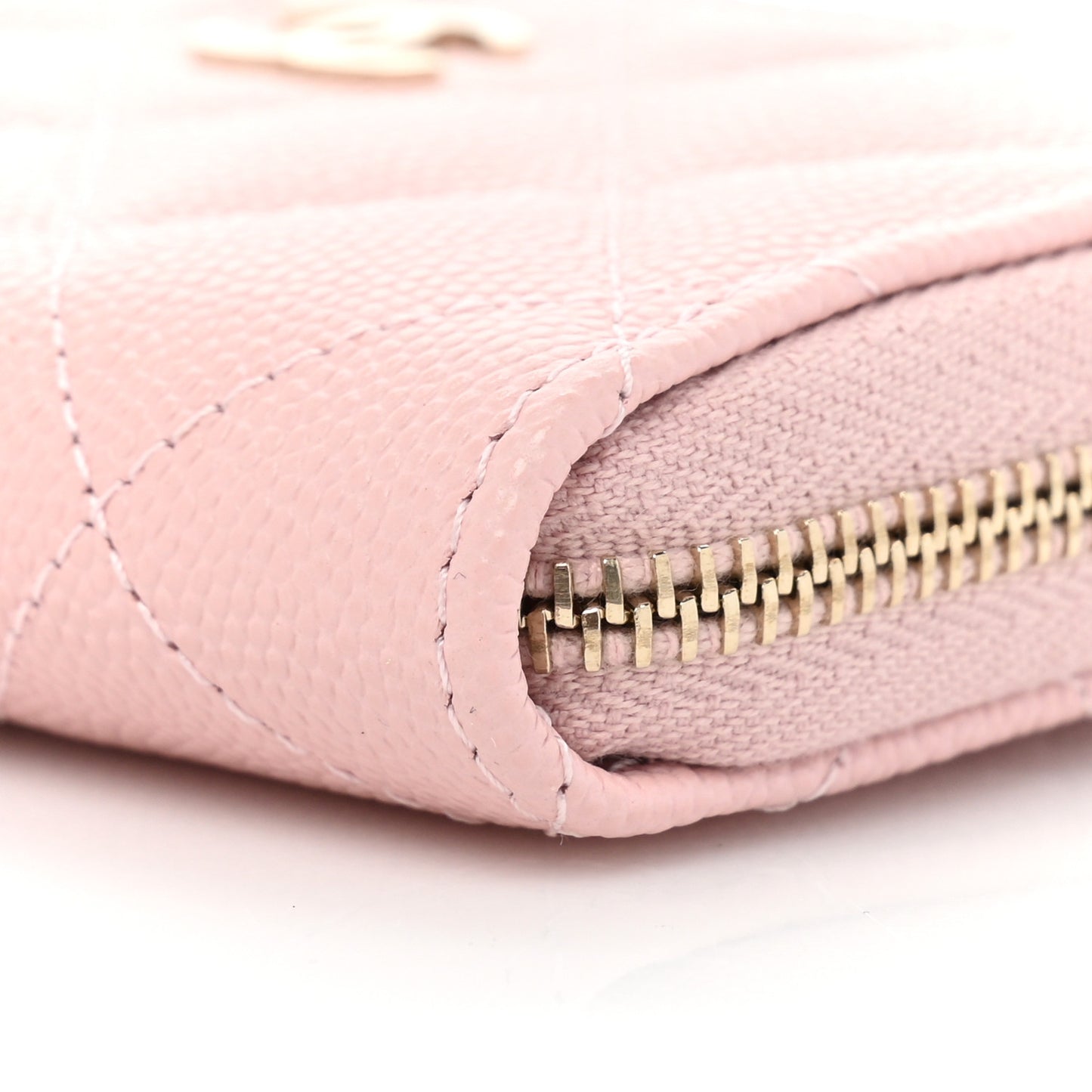 Caviar Quilted Zip Coin Purse Light Pink