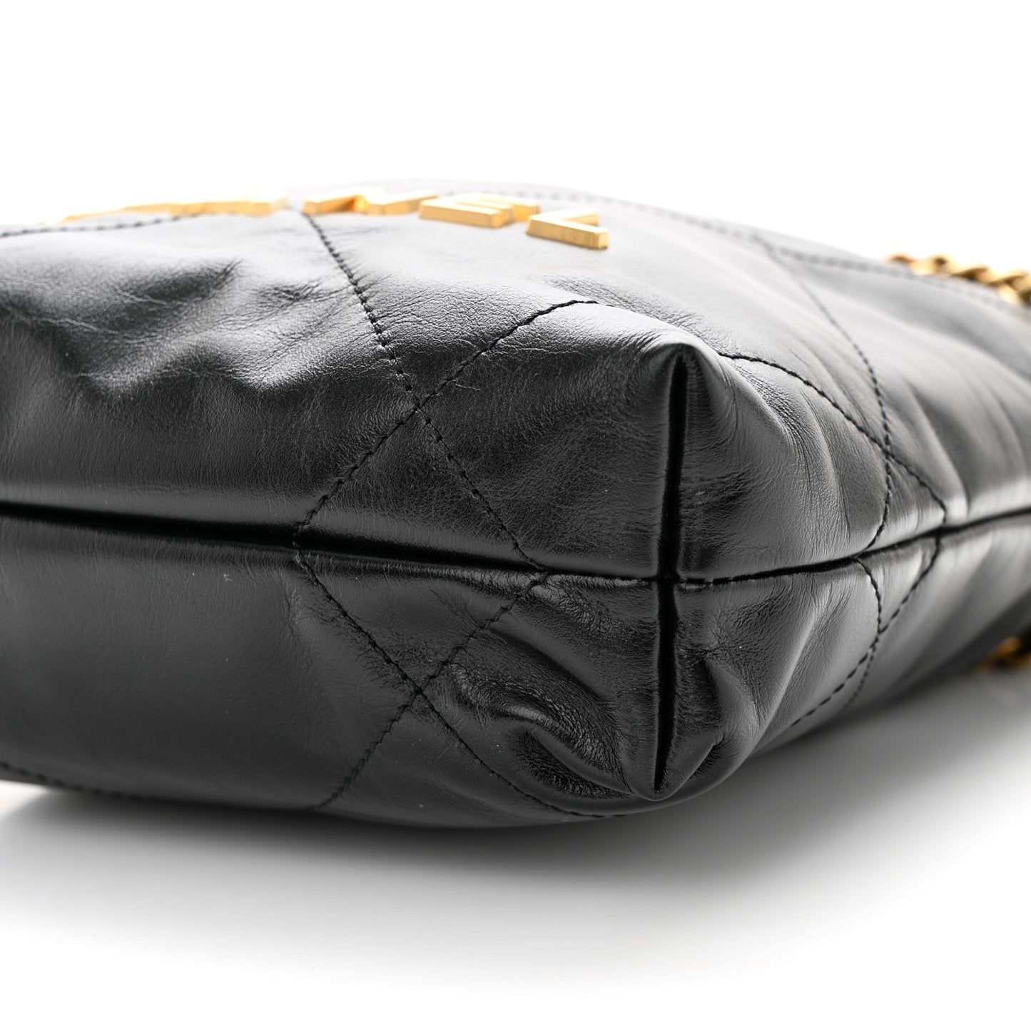Shiny Calfskin Quilted Mini Chanel 22 Black