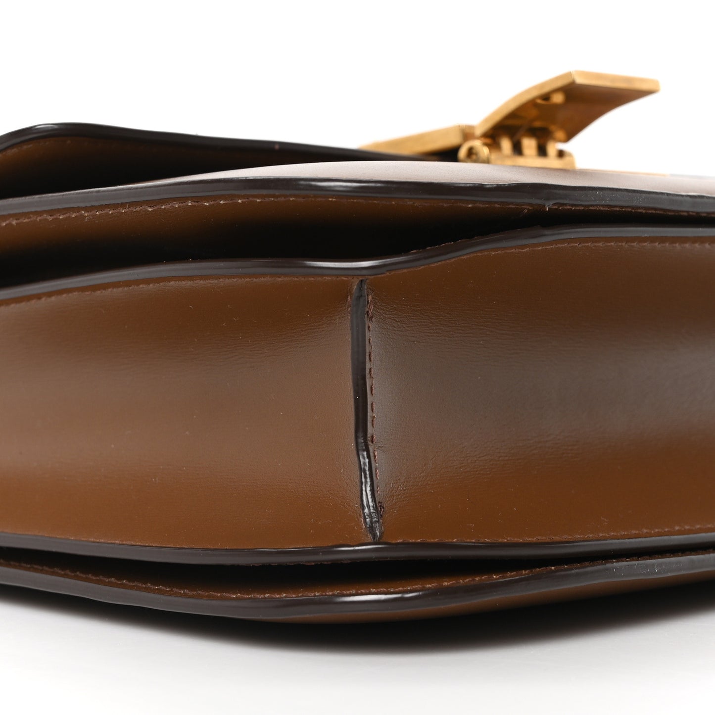 Box Calfskin Medium Classic Box Flap Bag Camel