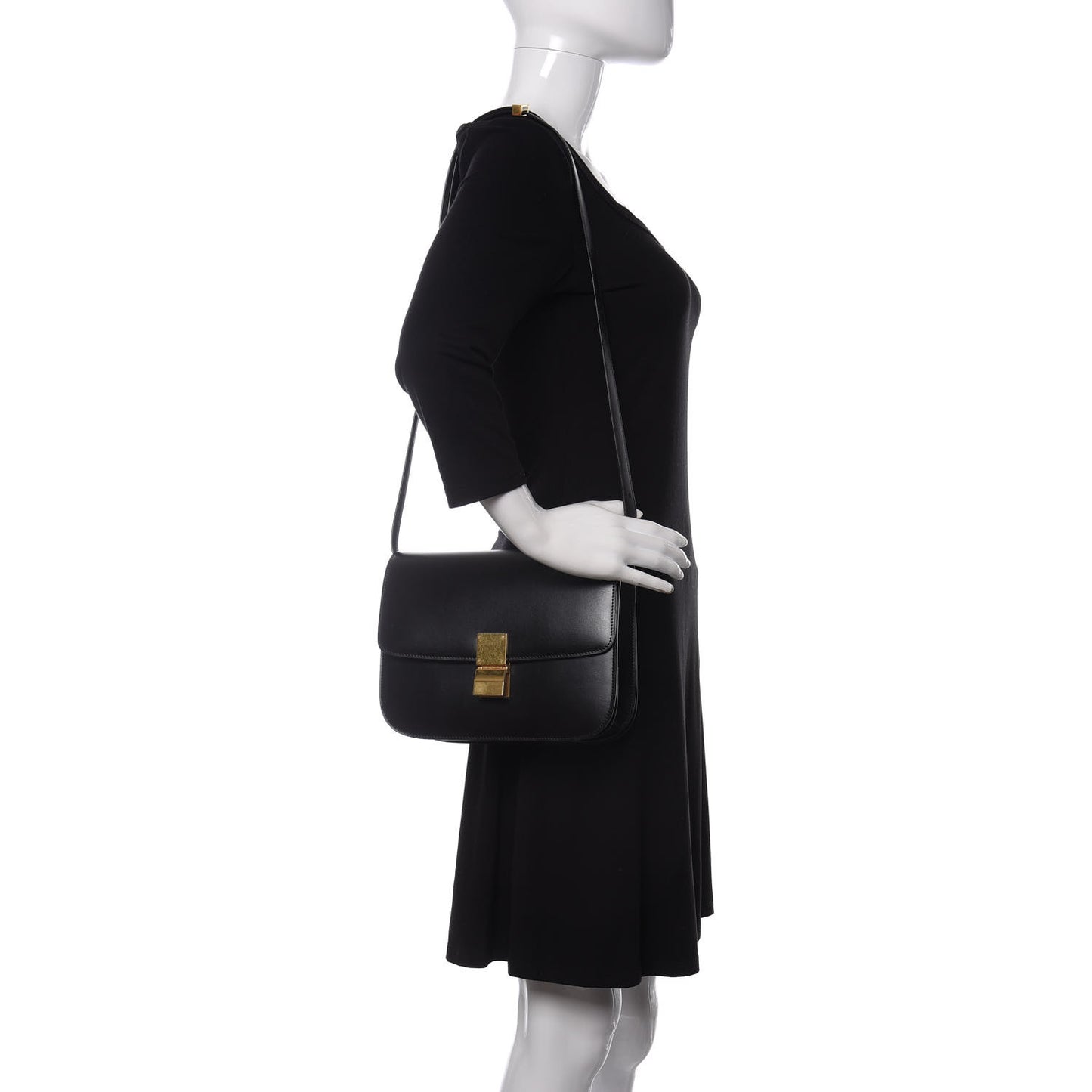 Box Calfskin Medium Classic Box Flap Bag Black