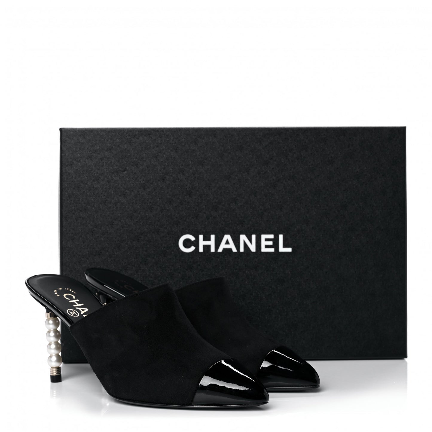 Suede Patent Calfskin Cap Toe Pearl Mule 35.5 Black