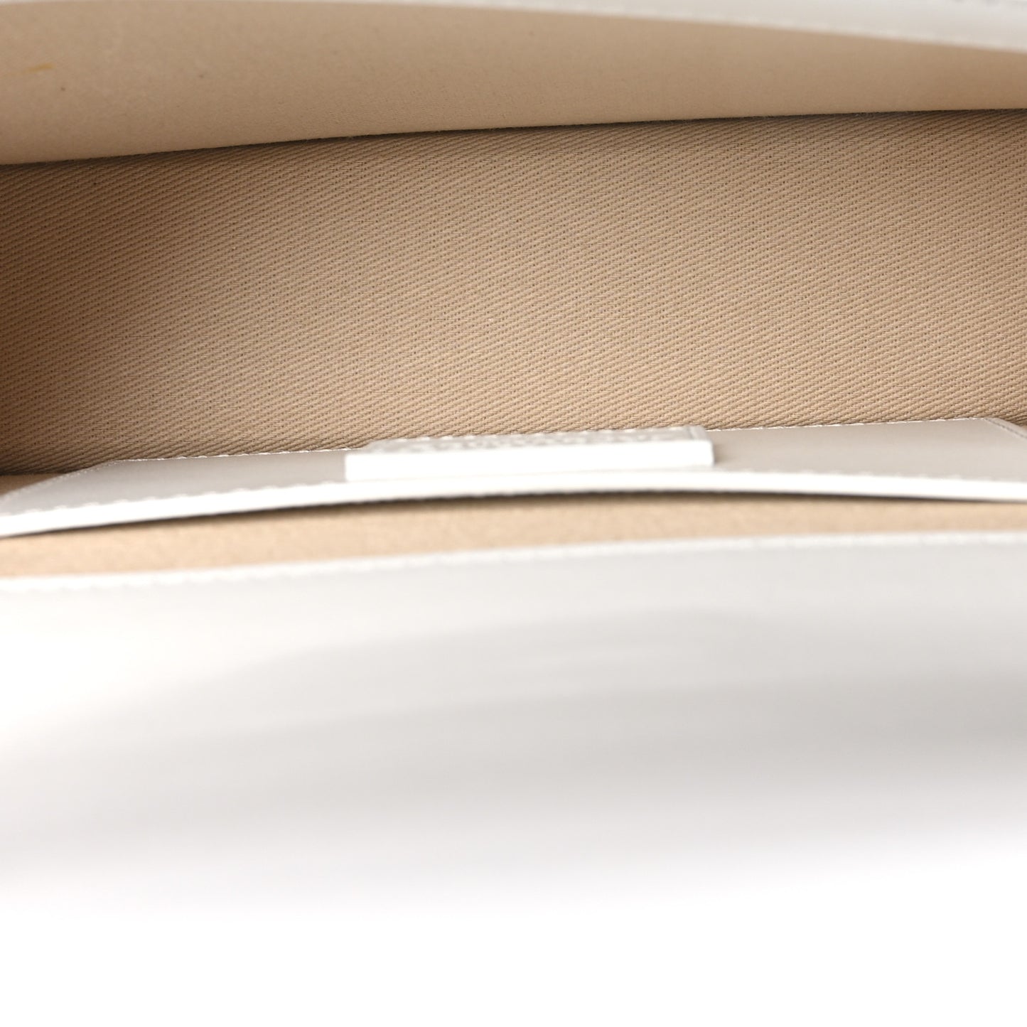 Smooth Calfskin Le Bambino Long White