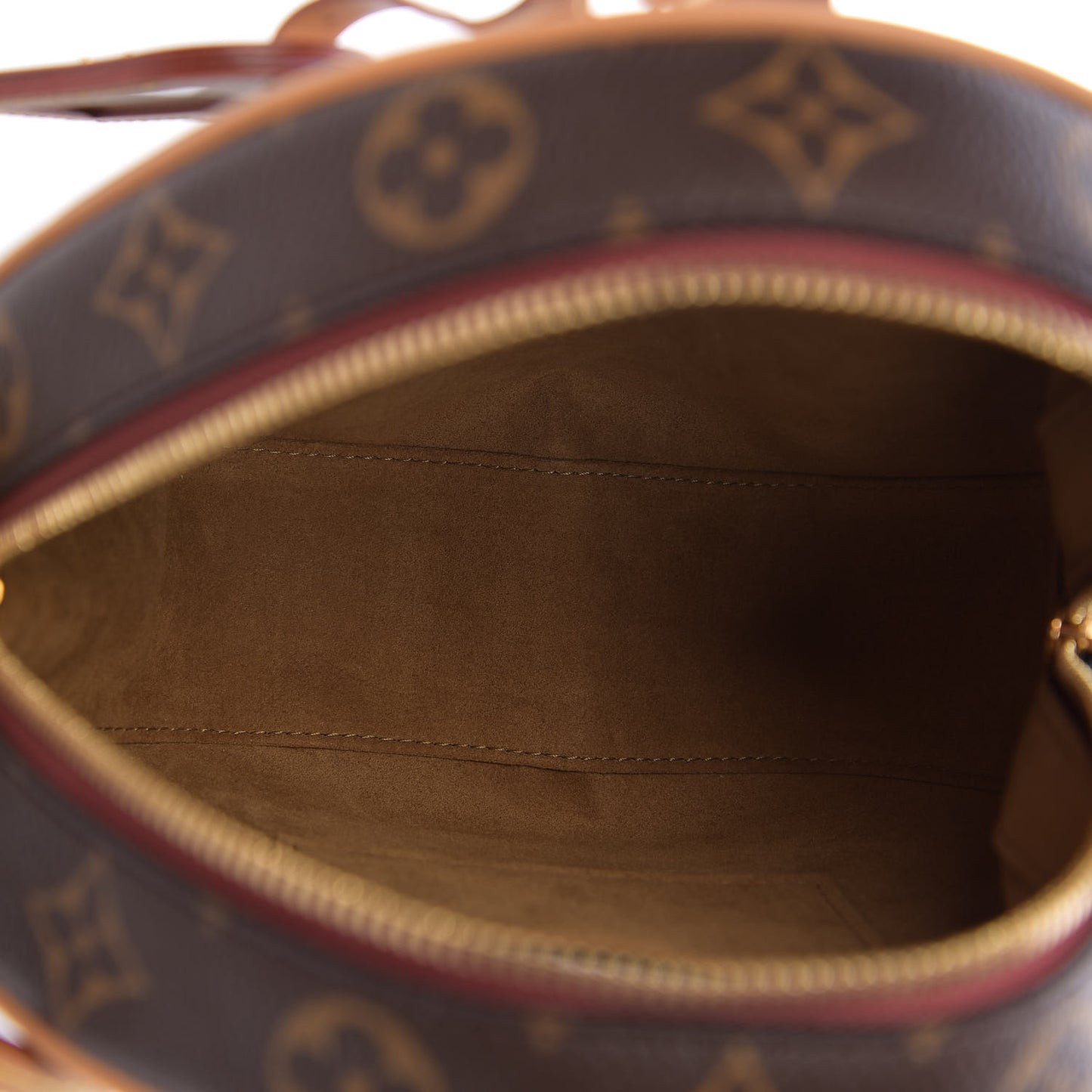 Monogram Boite Chapeau Souple