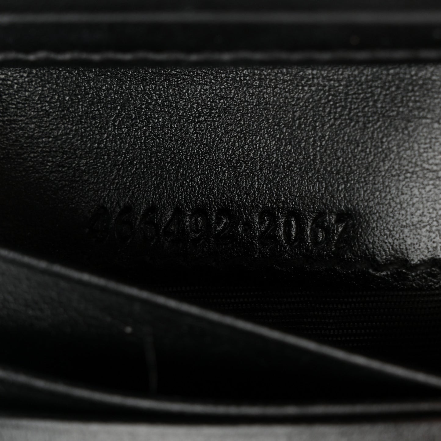 Calfskin Matelasse GG Marmont Card Case Wallet Black