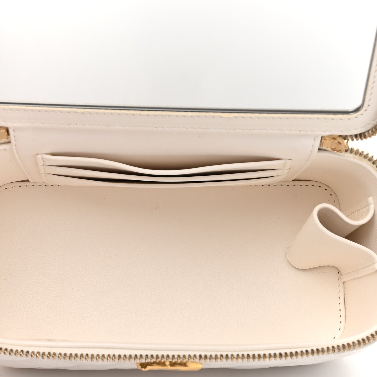 Caviar Quilted Sweetheart Vanity Case White
