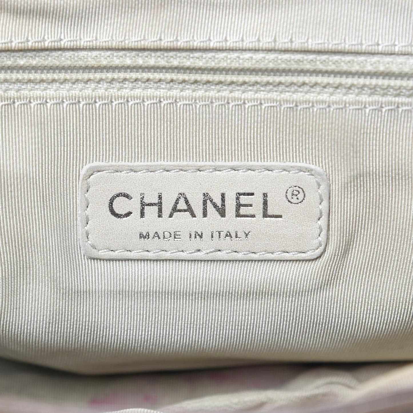 Washed Lambskin Quilted Medium Chain Around Flap Khaki