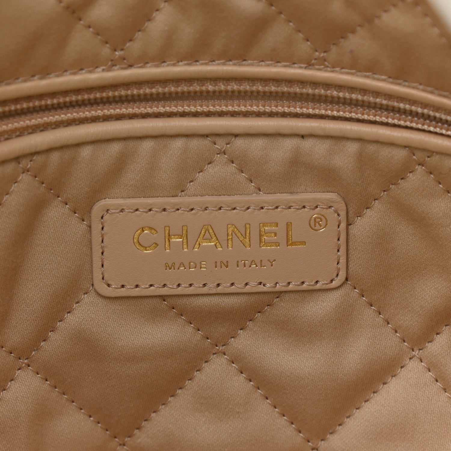 Chanel Shiny Calfskin Quilted Small Chanel 22 White 7 of 12