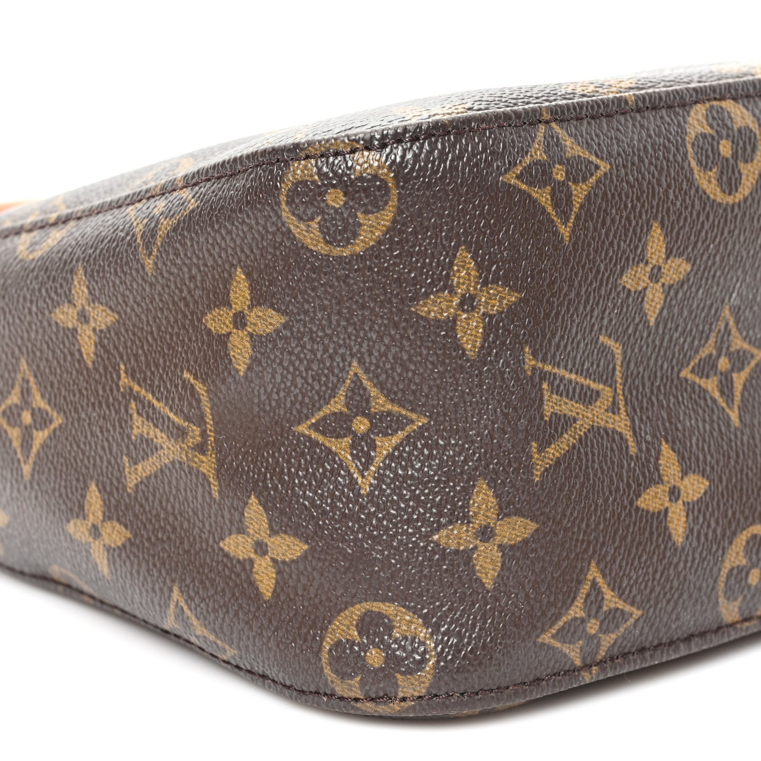 Louis Vuitton Monogram Looping MM 8 of 9