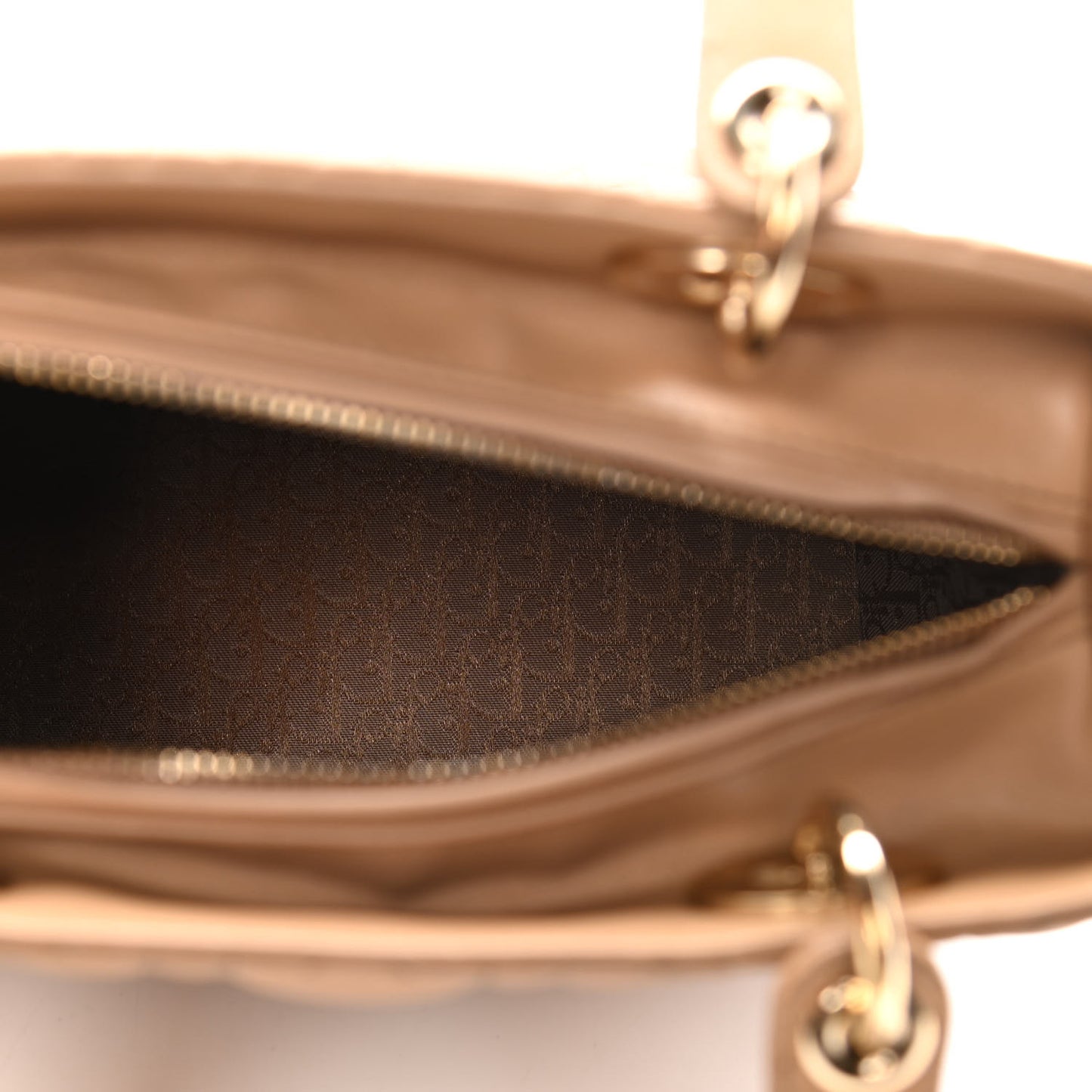 Lambskin Cannage Medium Lady Dior Beige