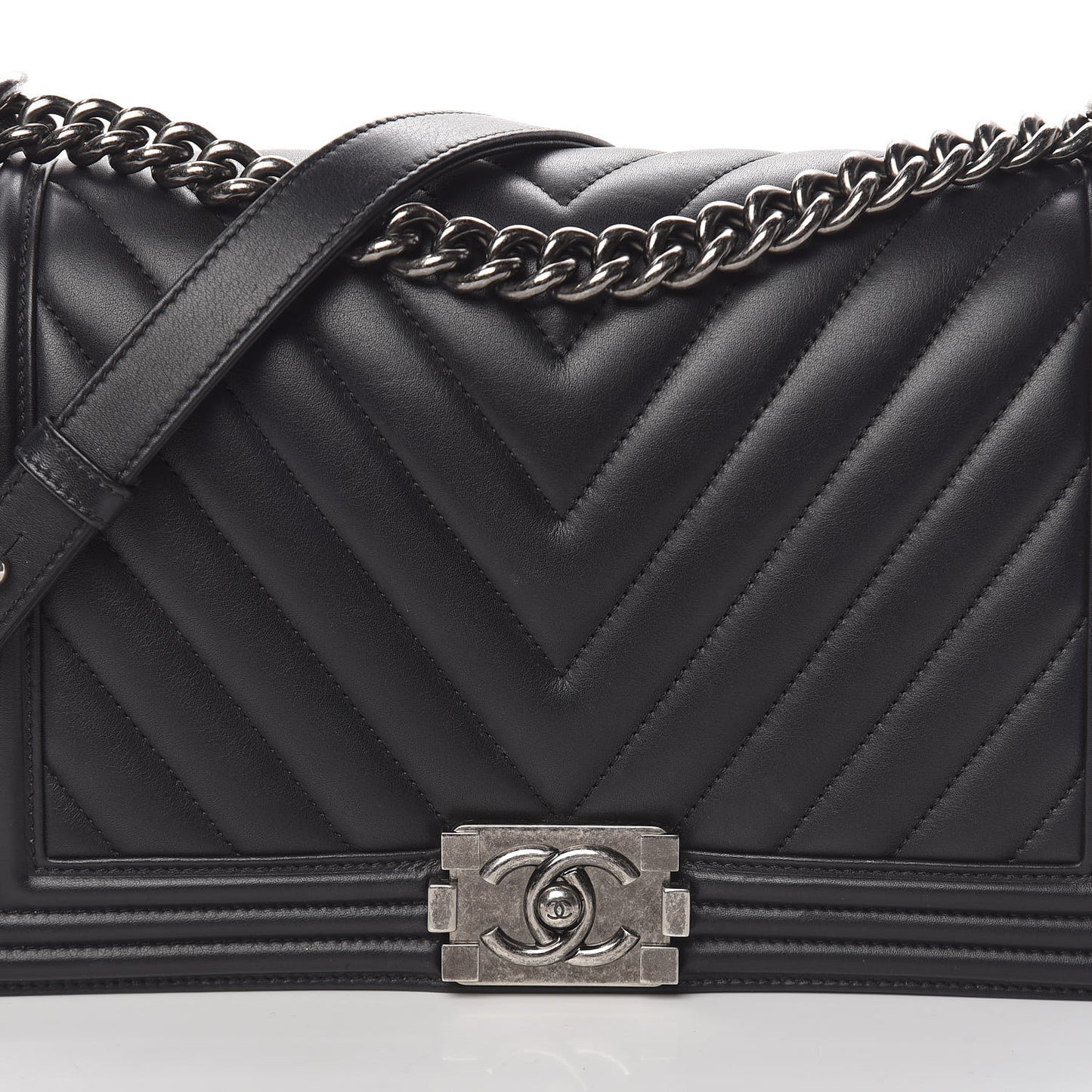 Calfskin Chevron Quilted New Medium Boy Flap Black