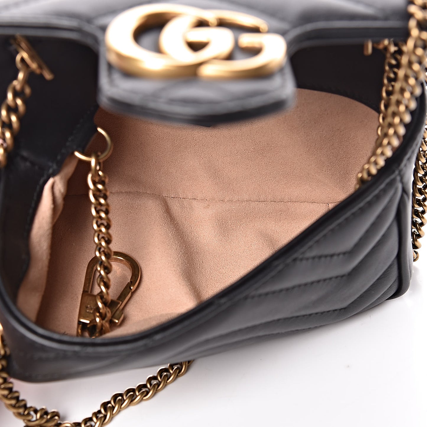 Calfskin Matelasse Super Mini GG Marmont Shoulder Bag Black
