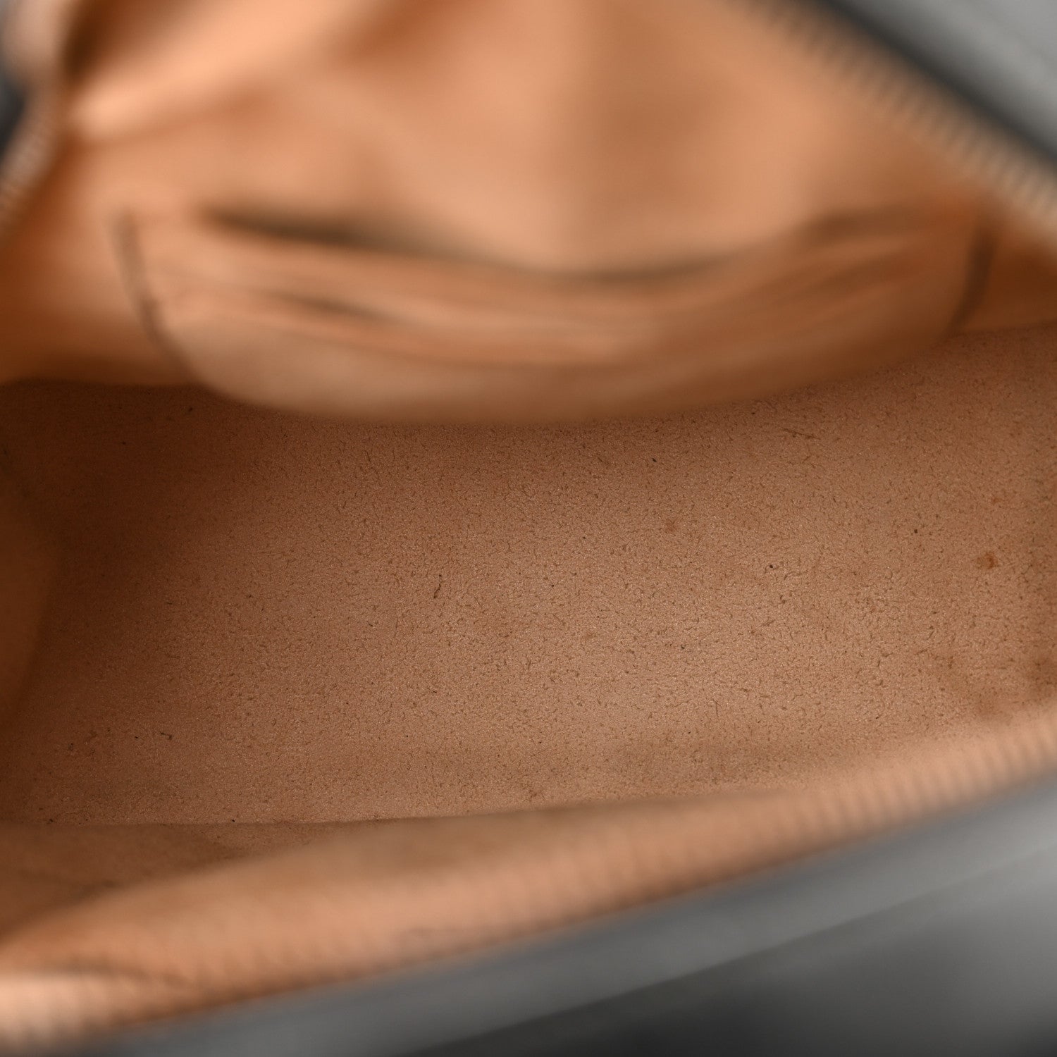 Gucci Calfskin Matelasse GG Marmont Dome Backpack Black 5 of 19