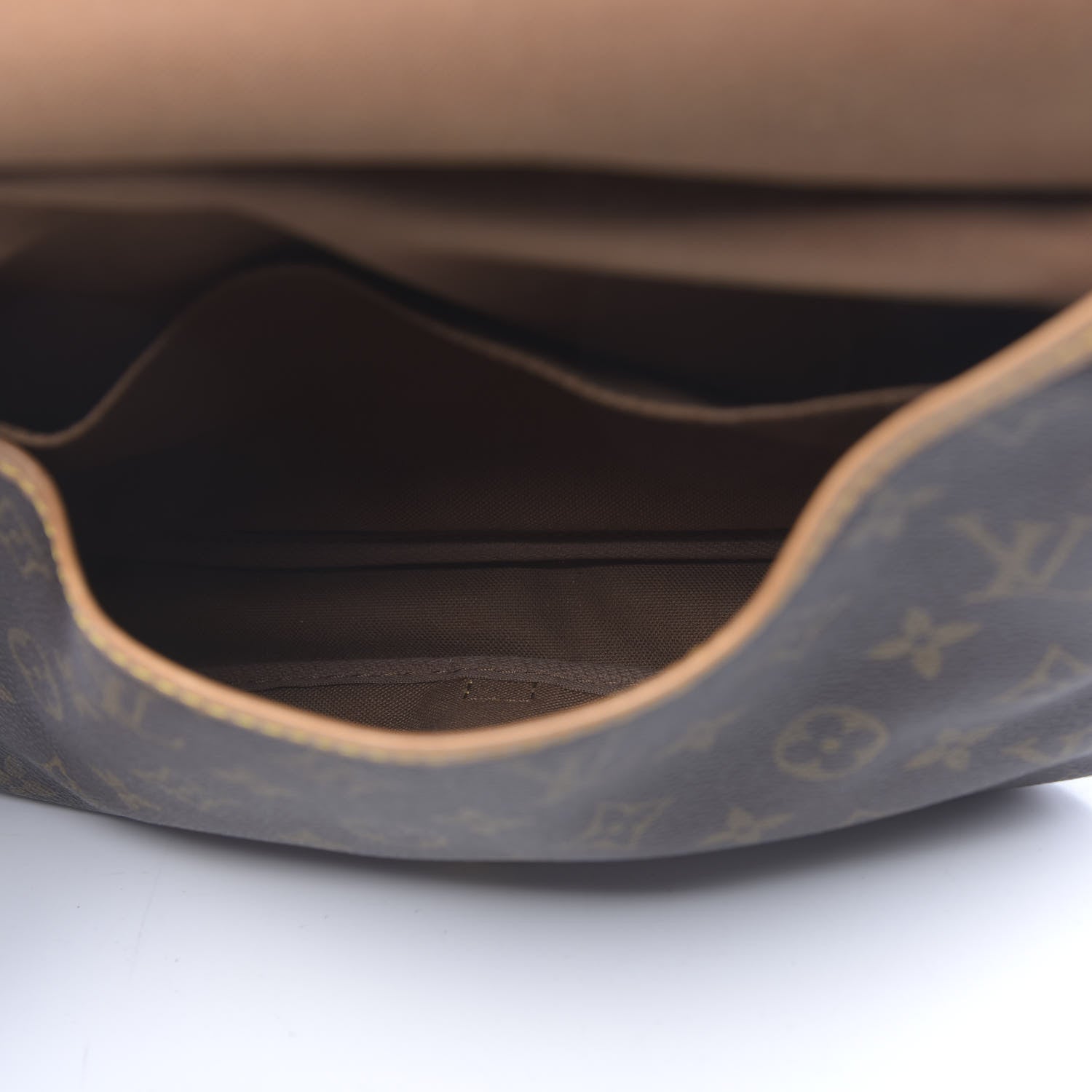 Louis Vuitton Monogram Saumur 30 6 of 19