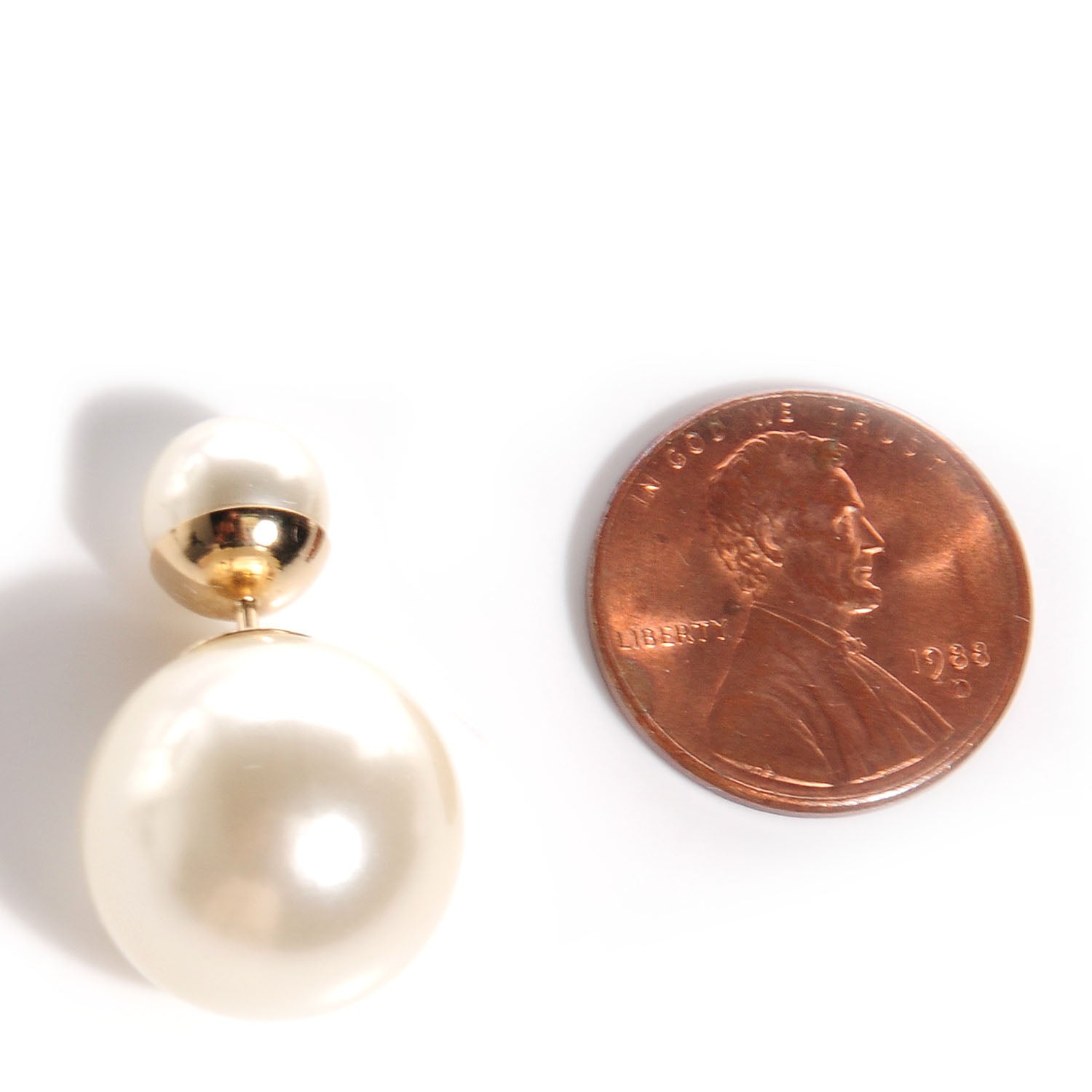 Christian Dior Mise En Dior Tribal Earrings Cream 3 of 6