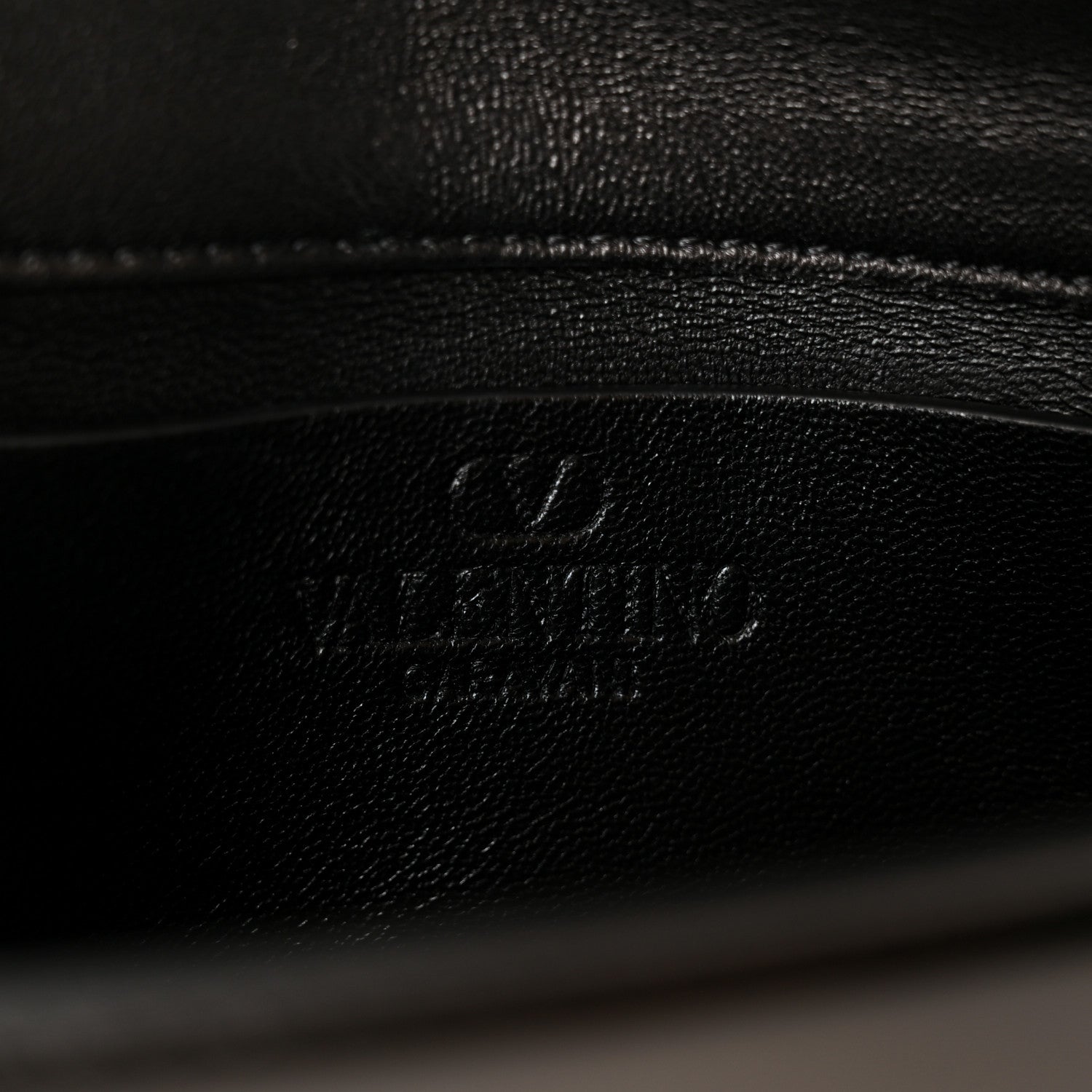 Valentino Garavani Shiny Calfskin Vlogo Small Shoulder Bag Black 6 of 7