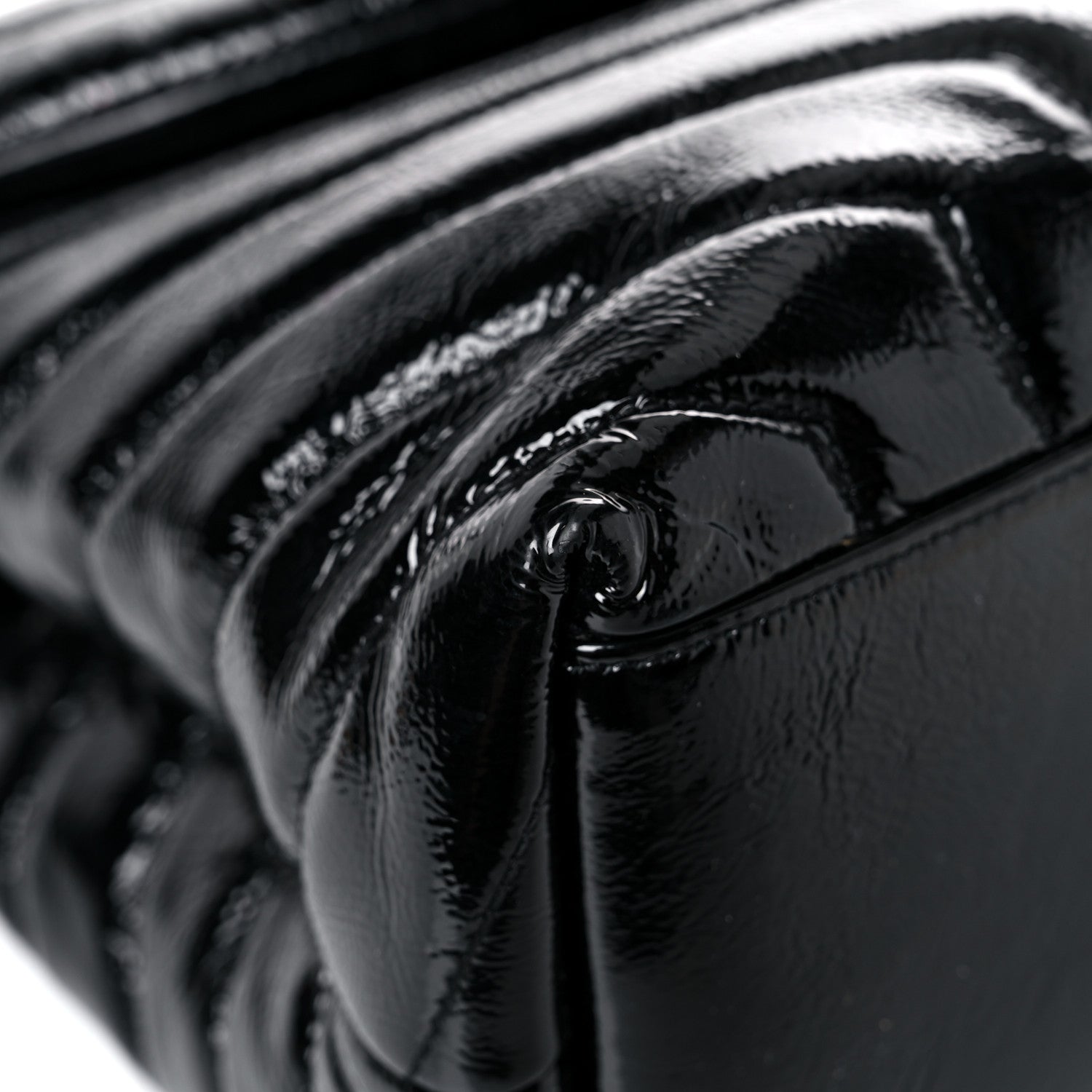 Saint Laurent Patent Y Quilted Monogram Medium Loulou Chain Satchel Black 13 of 17