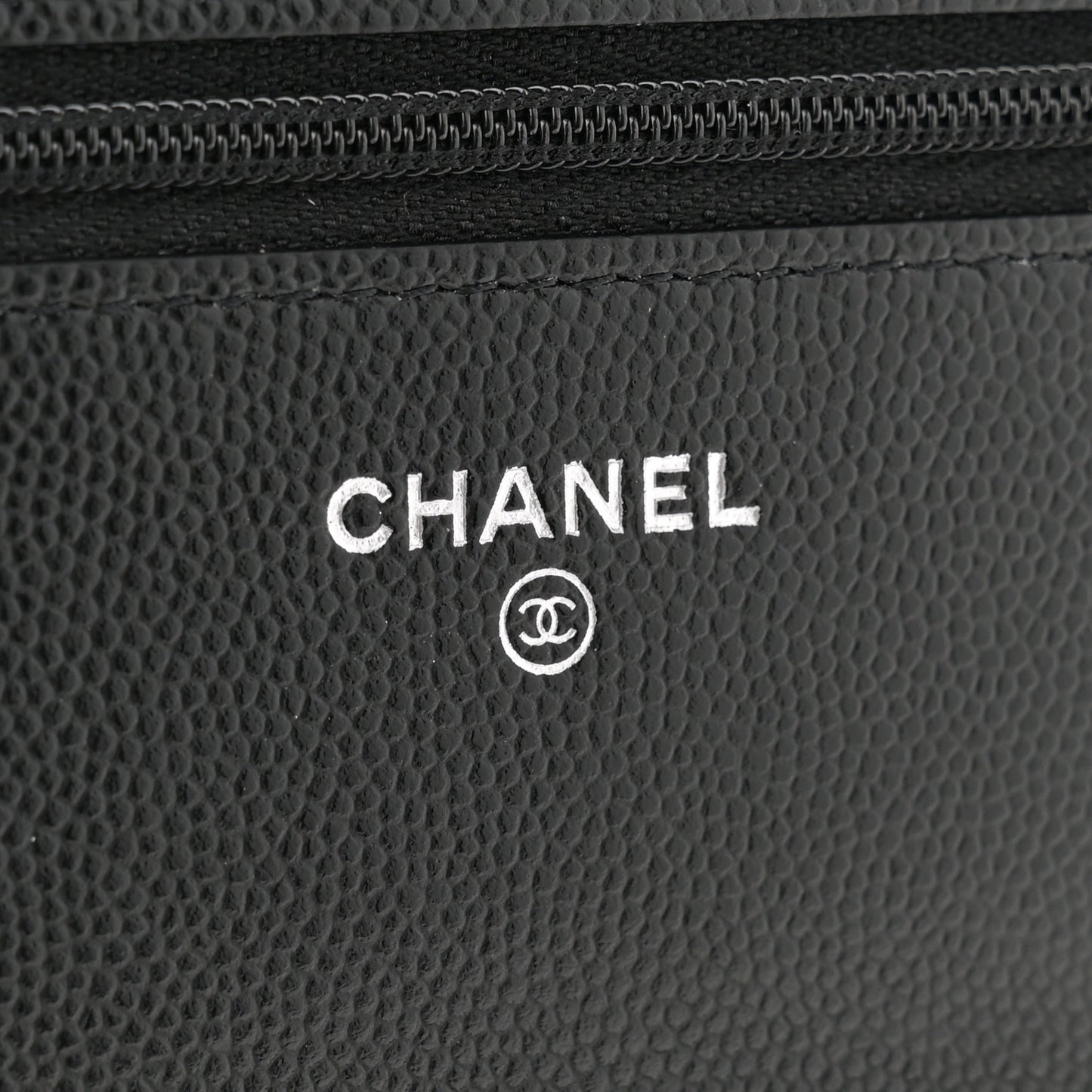 Caviar Quilted Chanel 19 Wallet On Chain WOC Black White