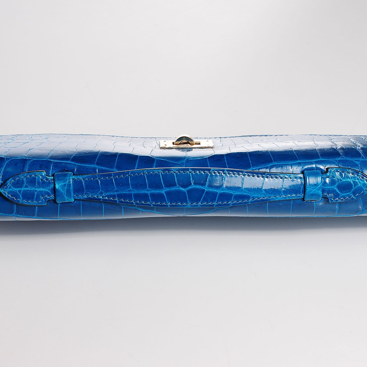 Hermes Shiny Niloticus Crocodile Kelly Cut Pochette Bleu Izmir 6 of 13