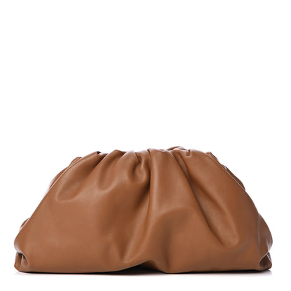 Bottega Veneta Smooth Butter Calf The Pouch Oversized Clutch Cammello 1 of 8