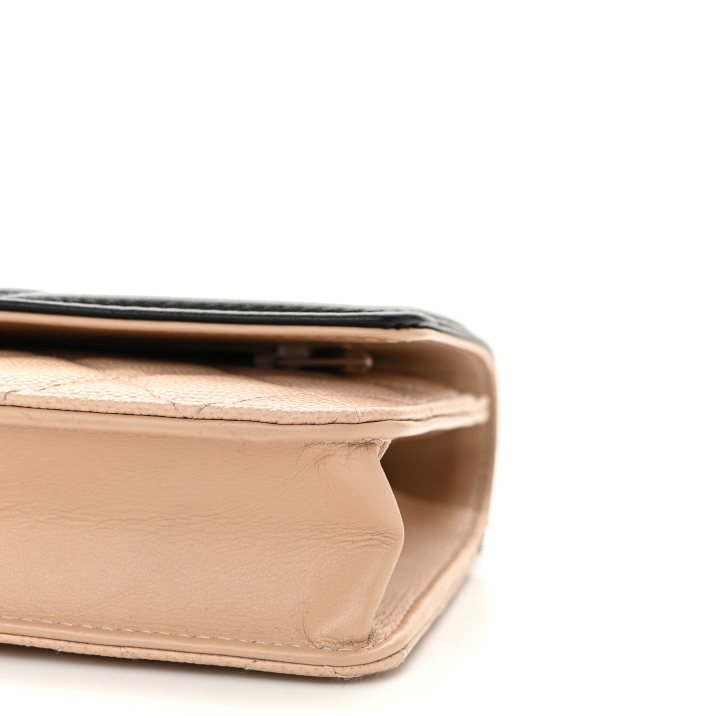 Caviar Quilted CC Filigree Wallet On Chain WOC Beige Black