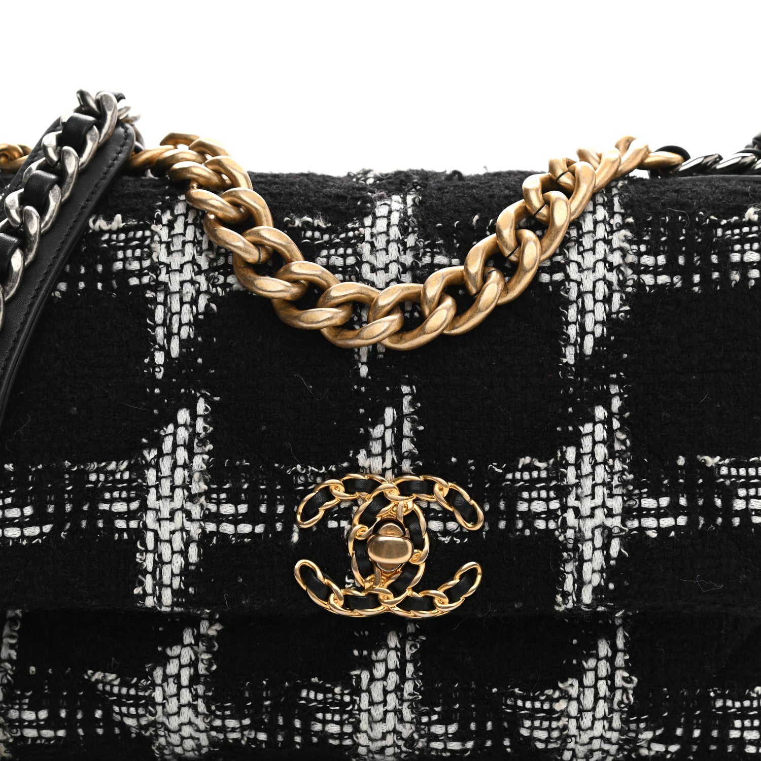 Chanel Tweed Quilted Medium Chanel 19 Flap Black White 7 of 10