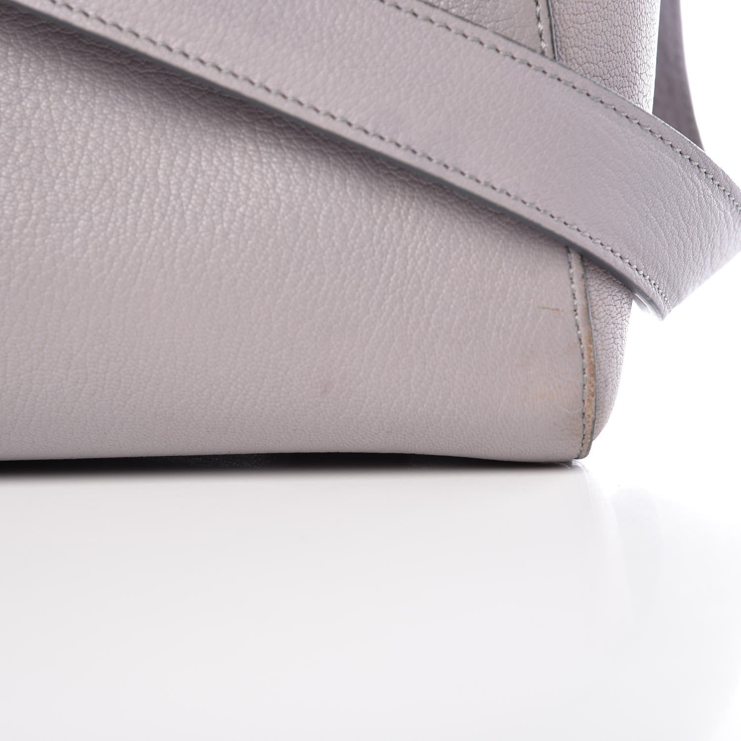 Givenchy Sugar Goatskin Medium Antigona Pearl Grey 47 of 49
