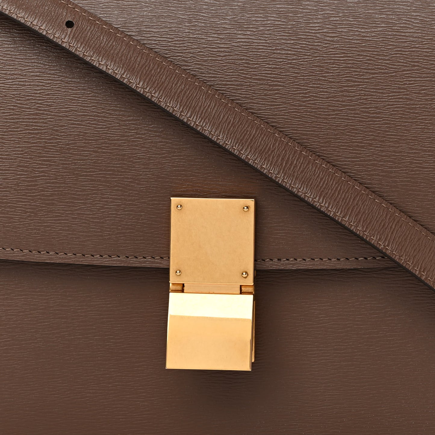Liege Calfskin Medium Classic Box Flap Bag Glazed Nut