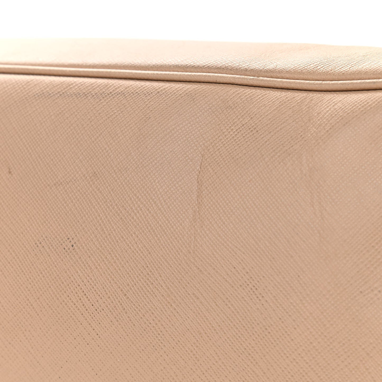 Saffiano Lux Medium Tote Cammeo