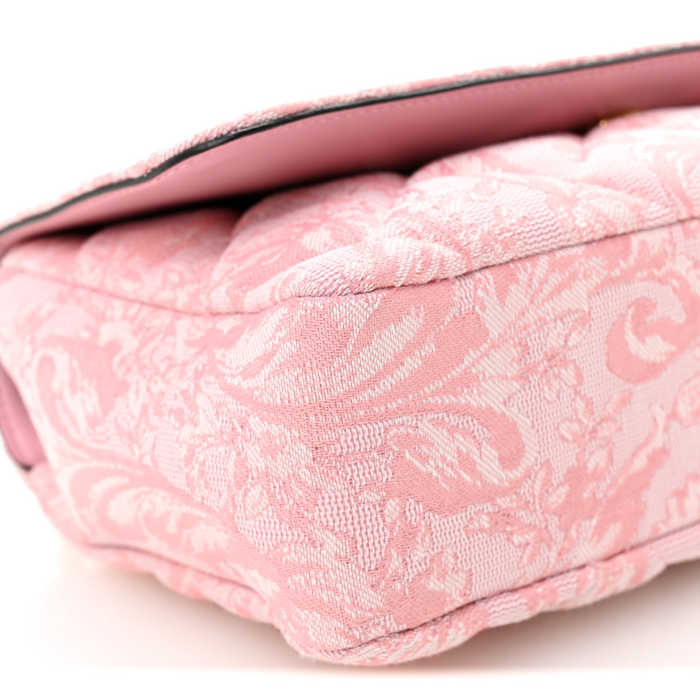 Baroque Jacquard Quilted Medium Medusa Shoulder Bag Baby Pink