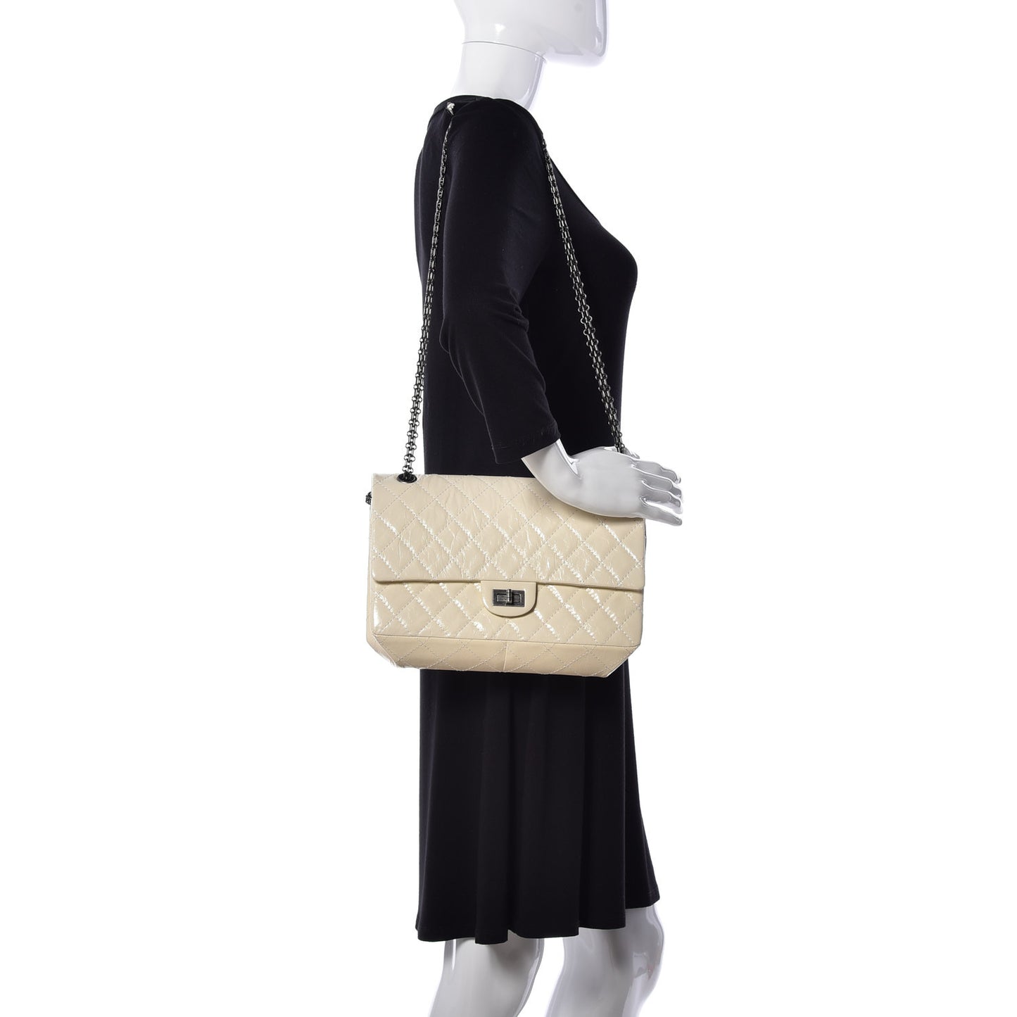 Aged Calfskin Quilted 2.55 Reissue 226 Flap Ivory