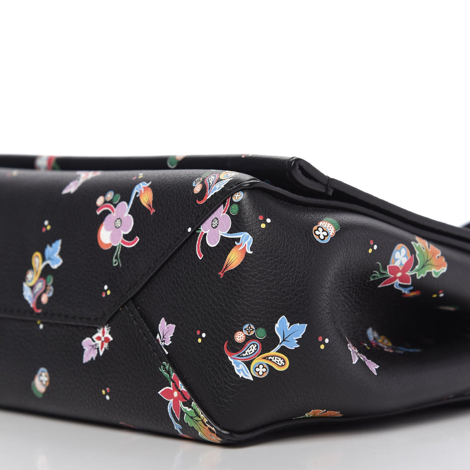 Louis Vuitton Soft Calfskin Lockme II Floral Chain Bag BB Black 7 of 10