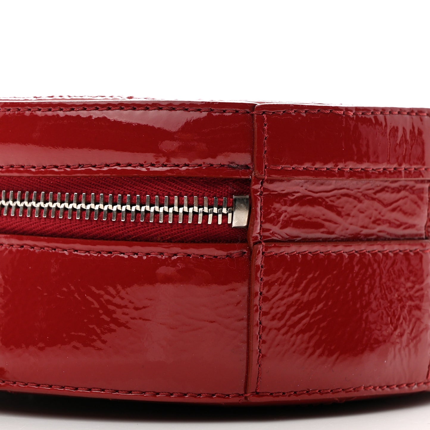 Patent Round As Earth Evening Bag Red