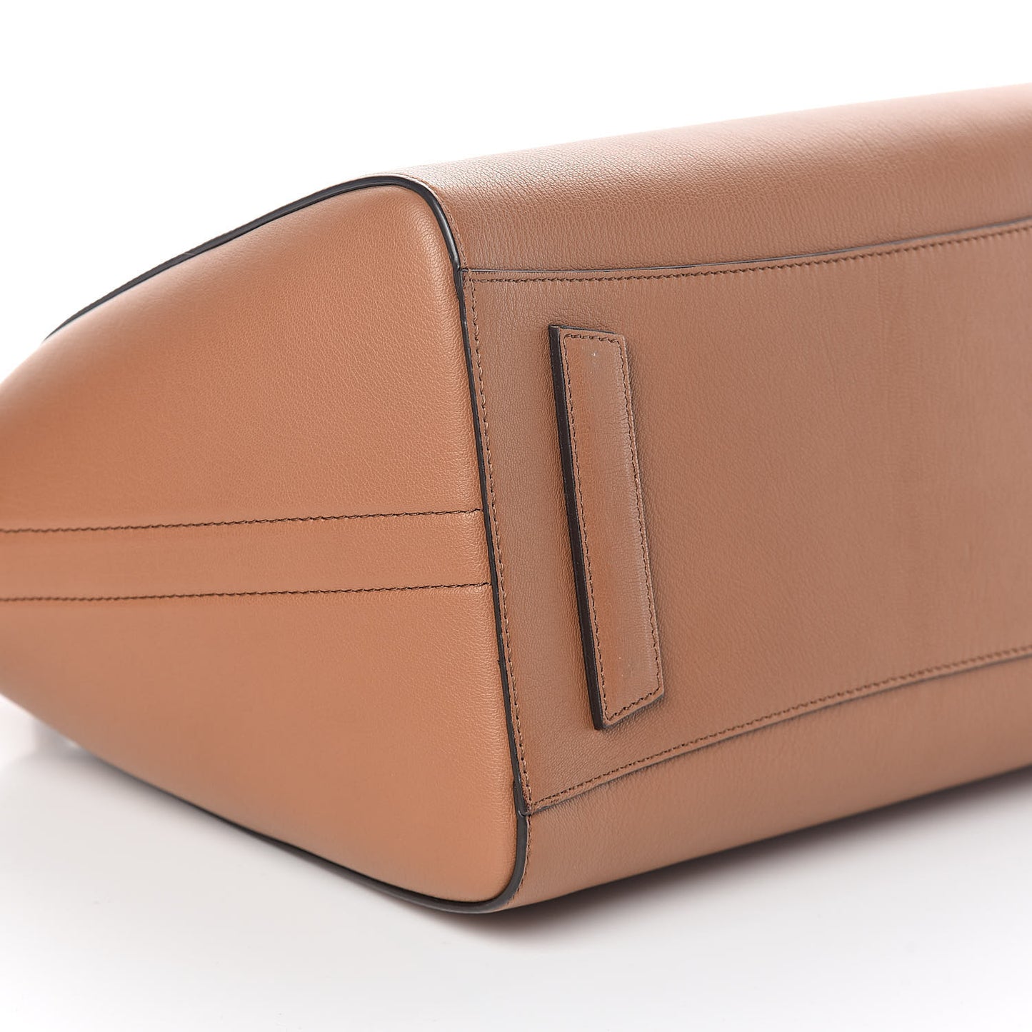 Sugar Goatskin Medium Antigona Caramel