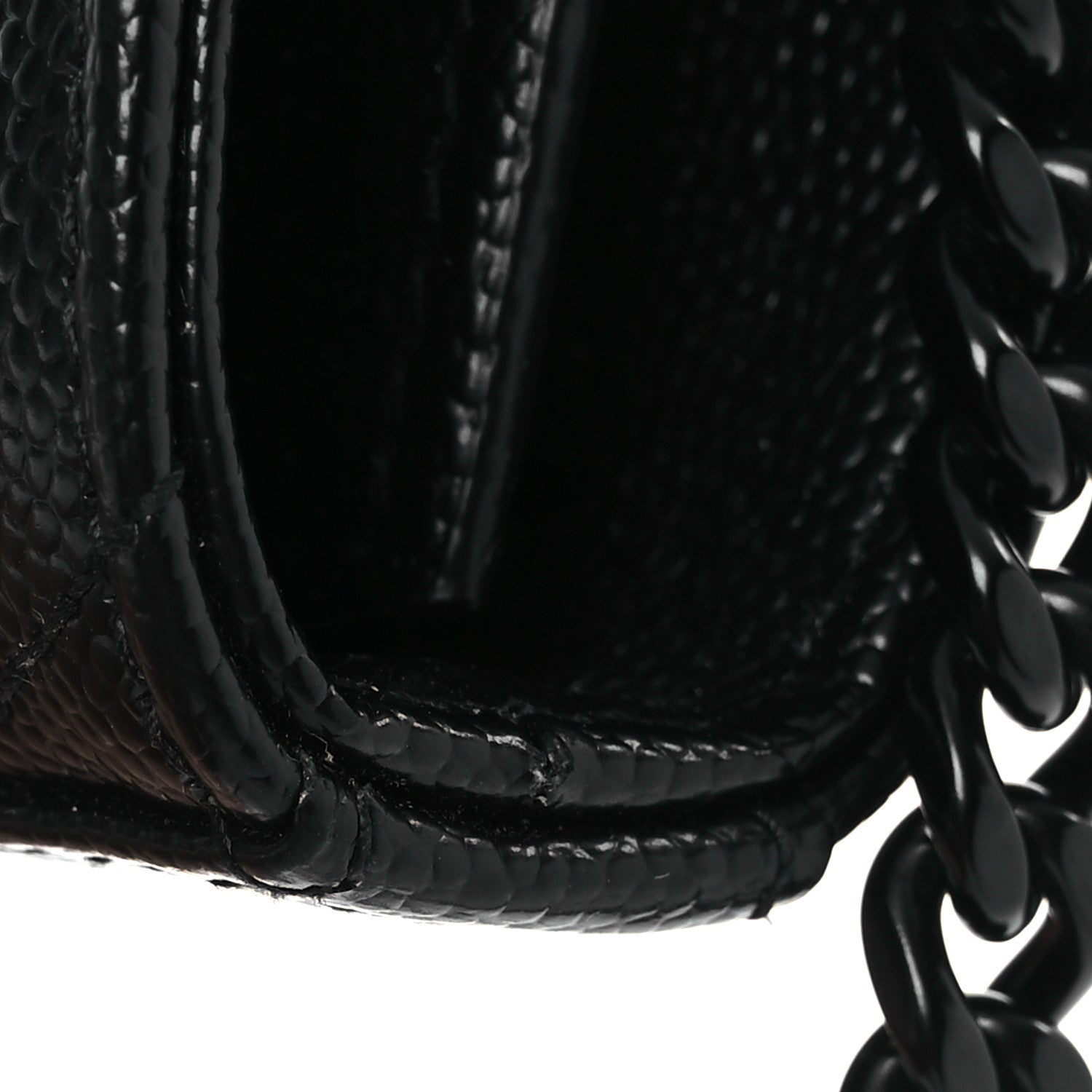 Saint Laurent Grain De Poudre Matelasse Chevron Monogram Monochrome Chain Wallet Black 13 of 13