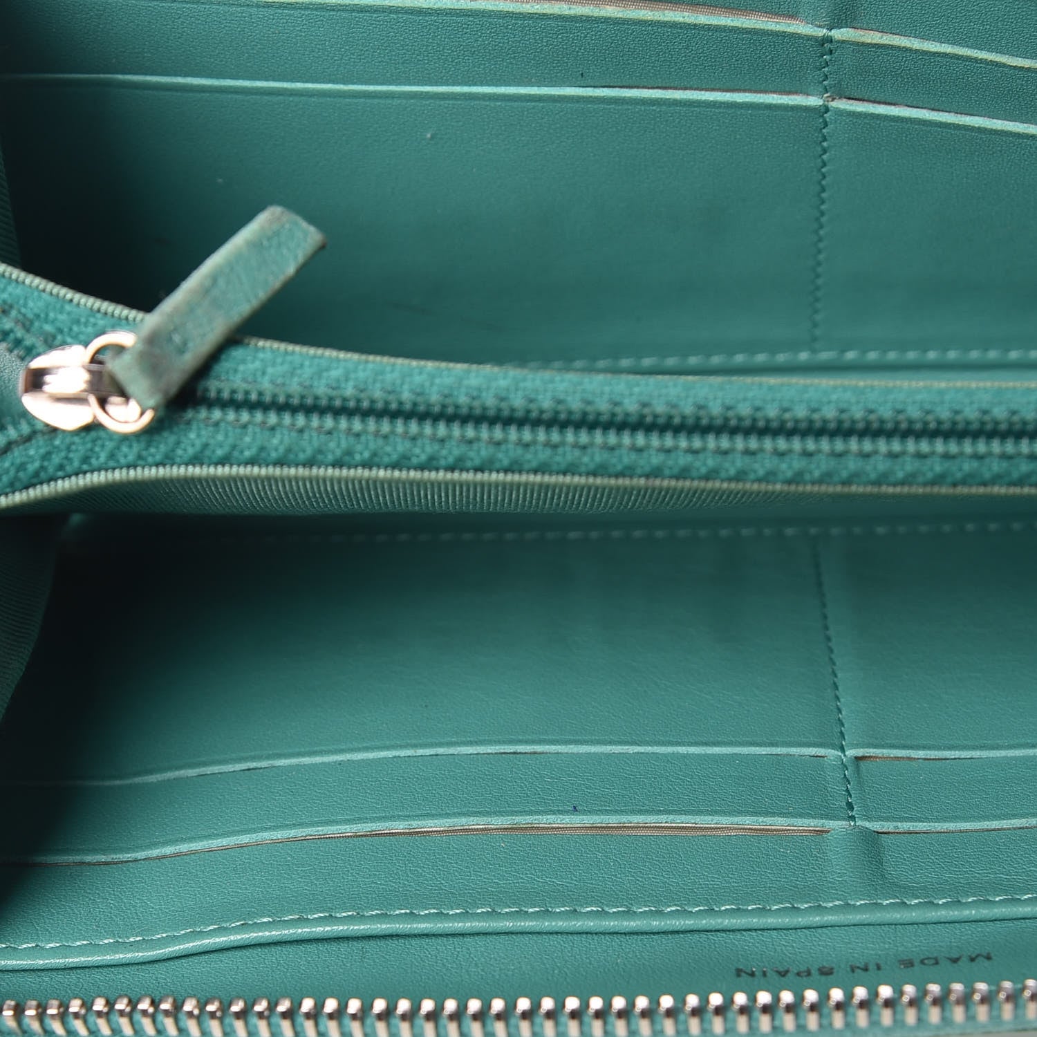 Chanel Patent Calfskin Quilted Large Gusset Zip Around Wallet Green 10 of 19