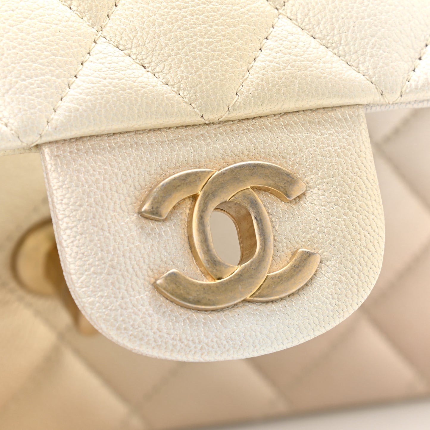 Metallic Goatskin Quilted Ombre Medium Double Flap Gold