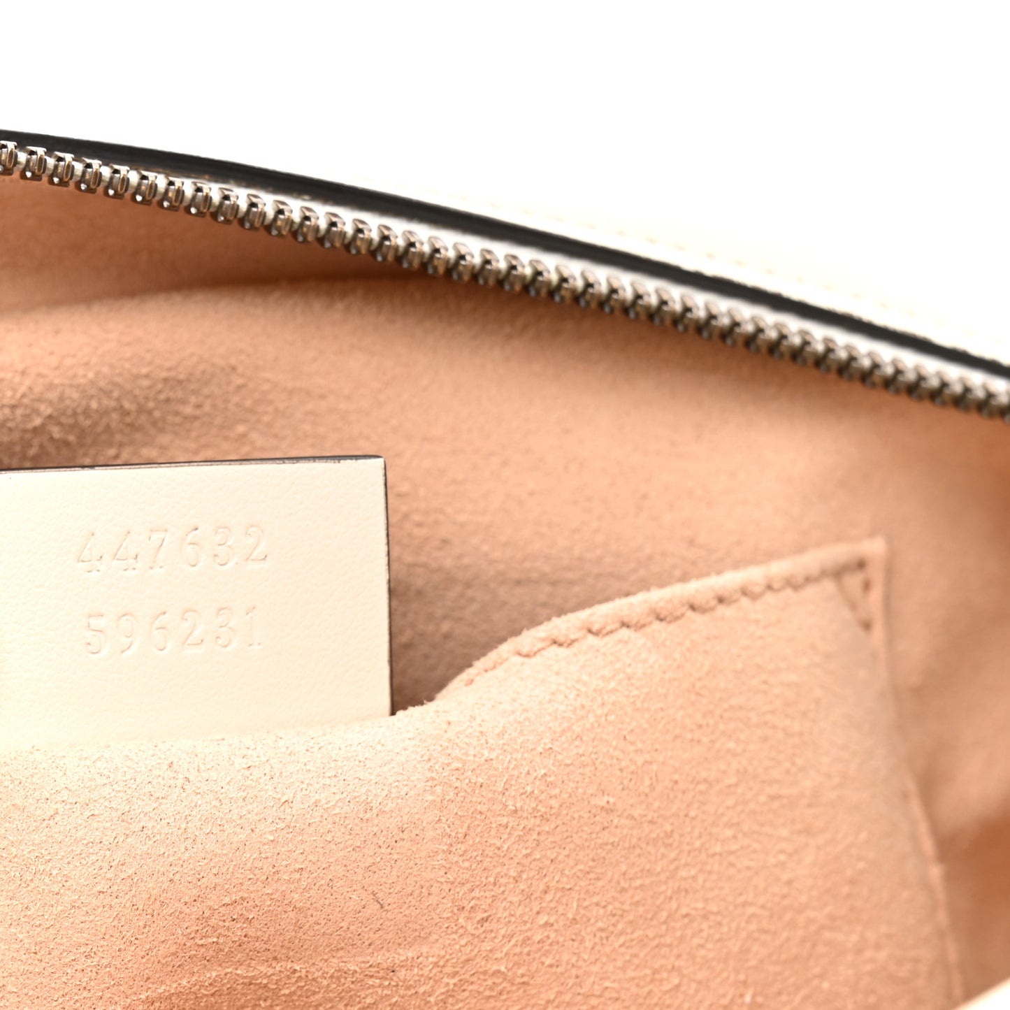 Calfskin Matelasse Small GG Marmont Chain Shoulder Bag White